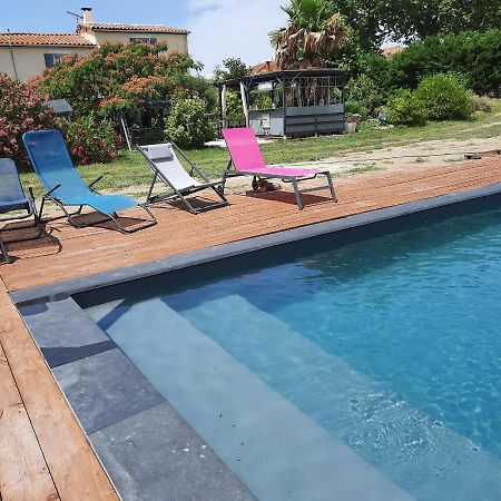 Aux Roses De L'Etang Capestang Exterior foto